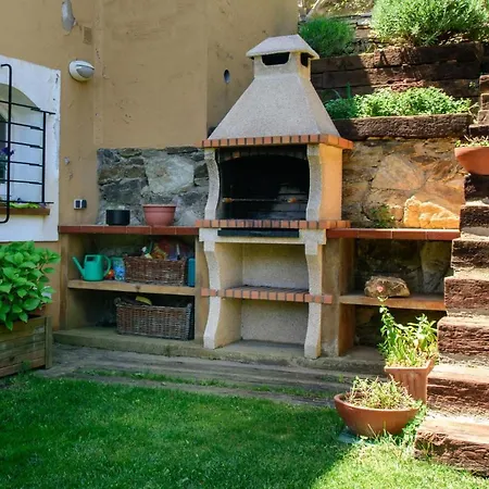 Sleeps 6 Pool *